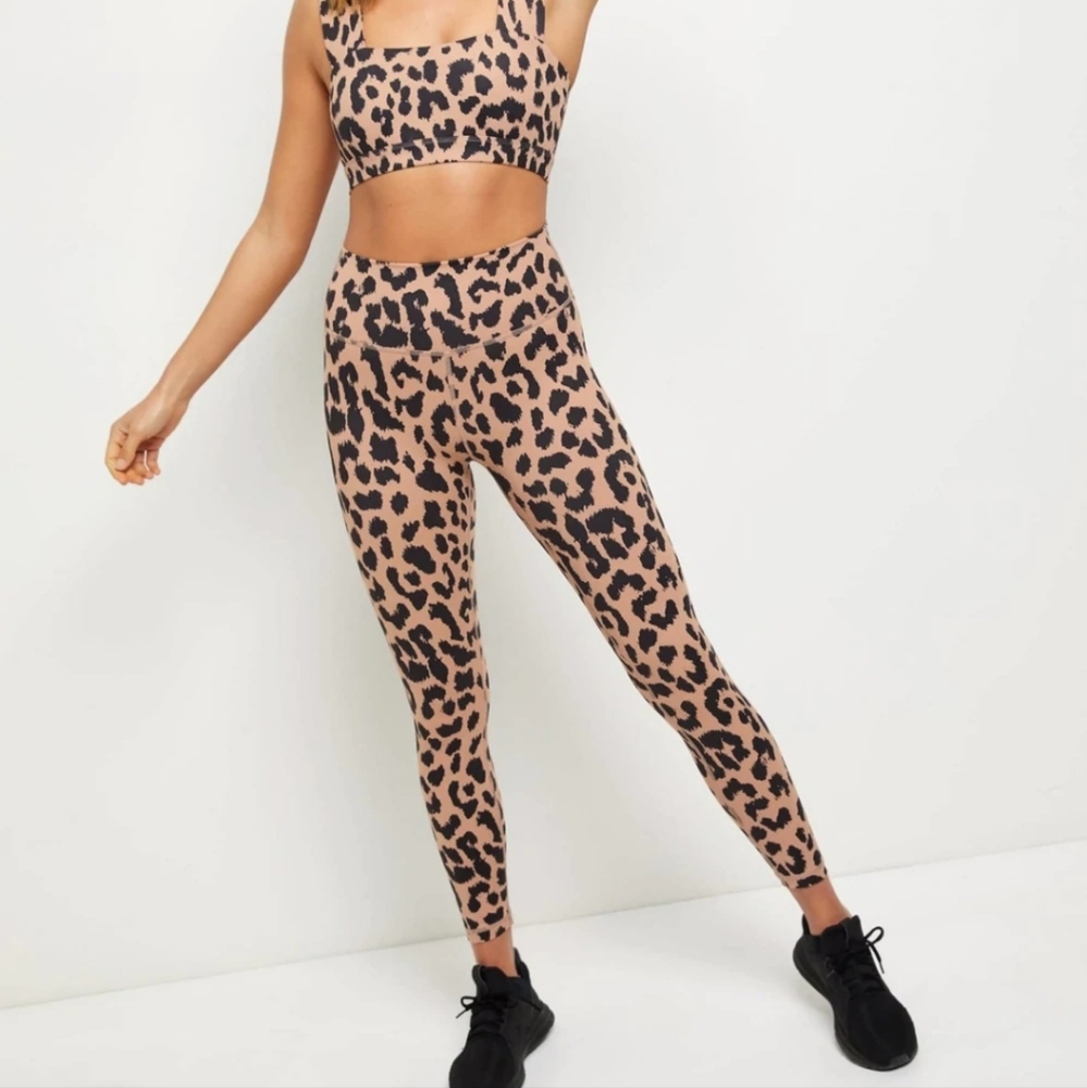 ALLFENIX leggings